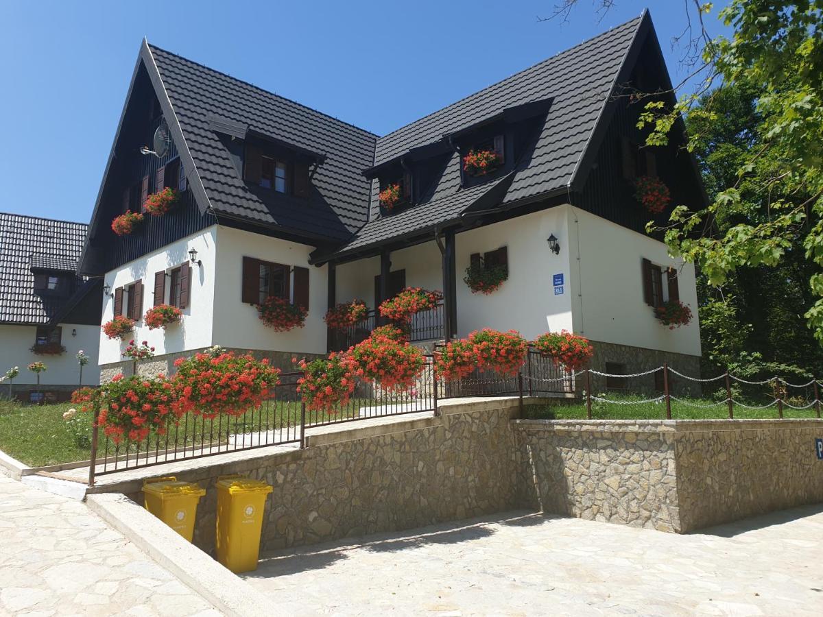 Pansion Breza Hotell Plitvička Jezera Exteriör bild