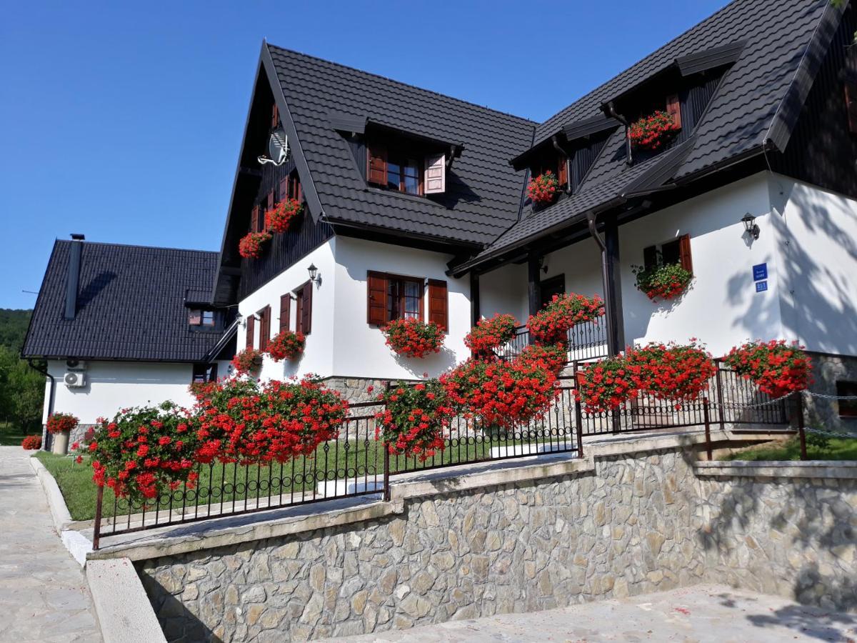 Pansion Breza Hotell Plitvička Jezera Exteriör bild