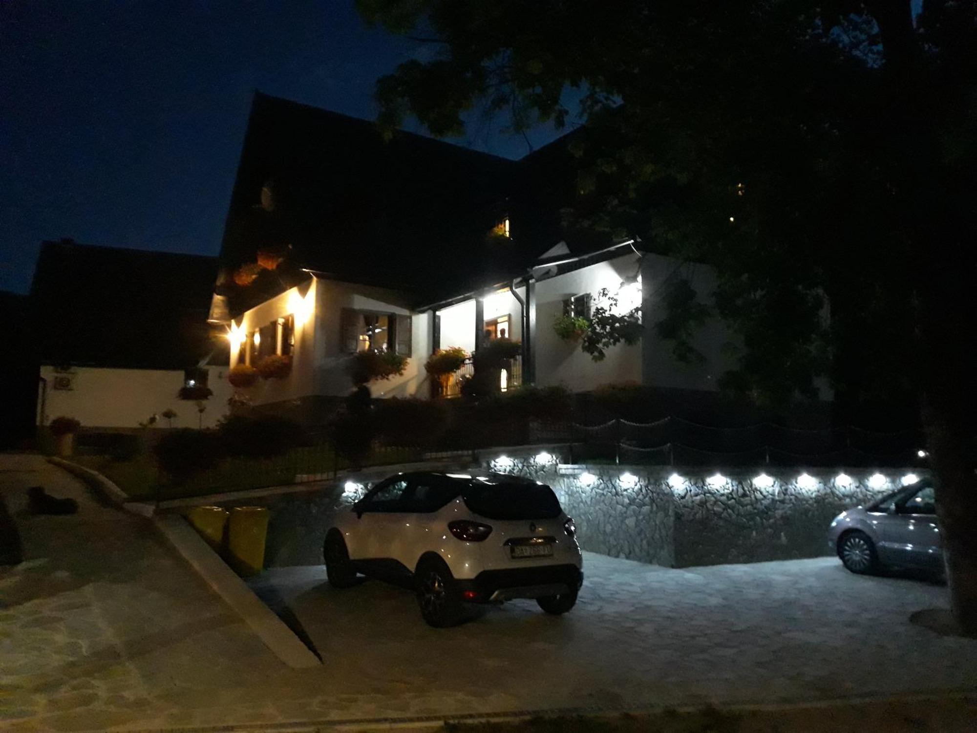 Pansion Breza Hotell Plitvička Jezera Exteriör bild