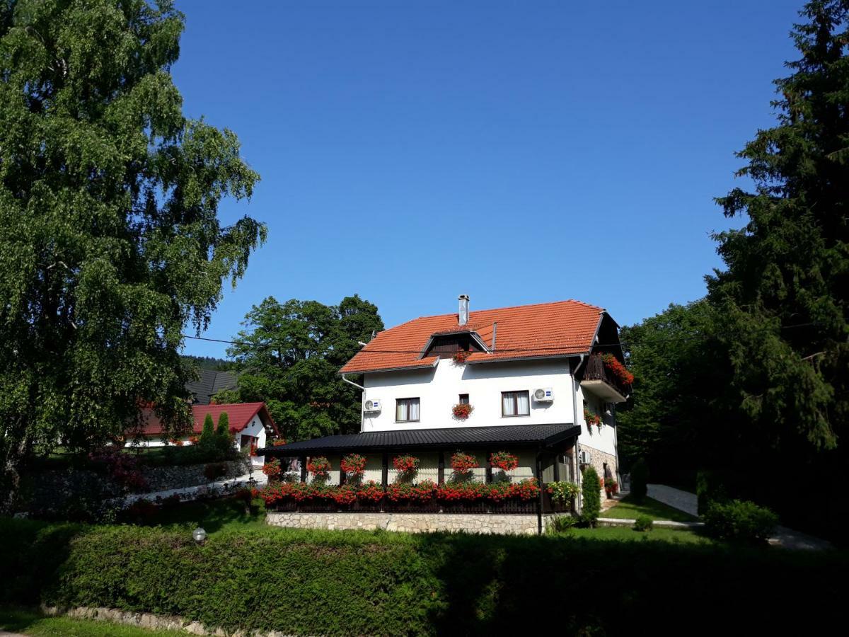 Pansion Breza Hotell Plitvička Jezera Exteriör bild