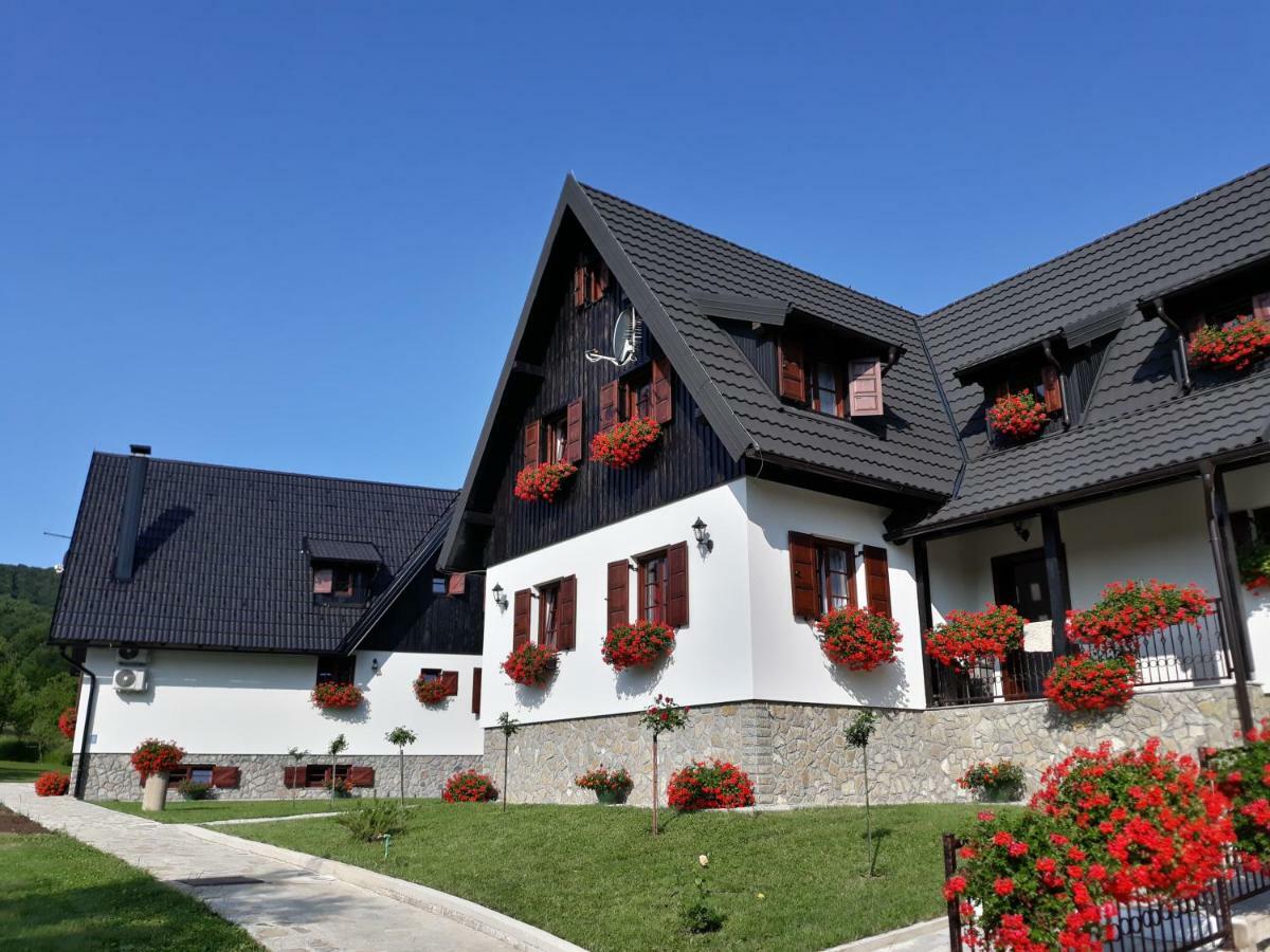 Pansion Breza Hotell Plitvička Jezera Exteriör bild